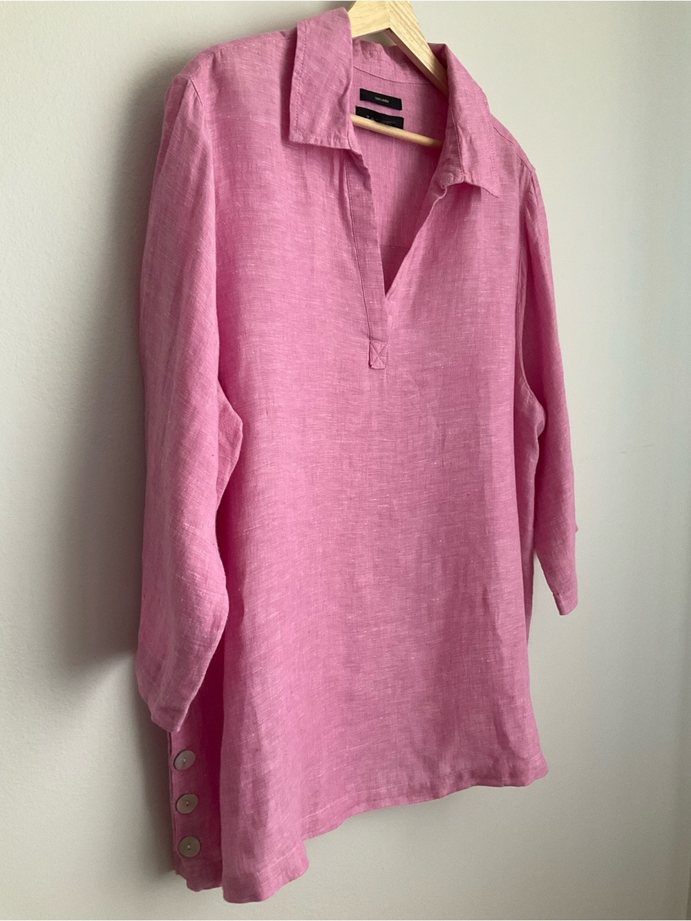 Tahari Pink 100% Linen Tunic Top V-Neck Side Button Detail Size 1X - Picture 5 of 10